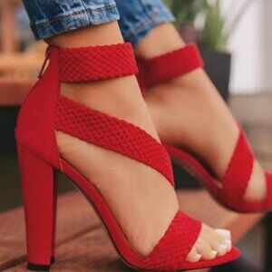 NWOT SHOE REPUBLIC LA WOVEN FAUX SUEDE STRAP HEELS SANDALS